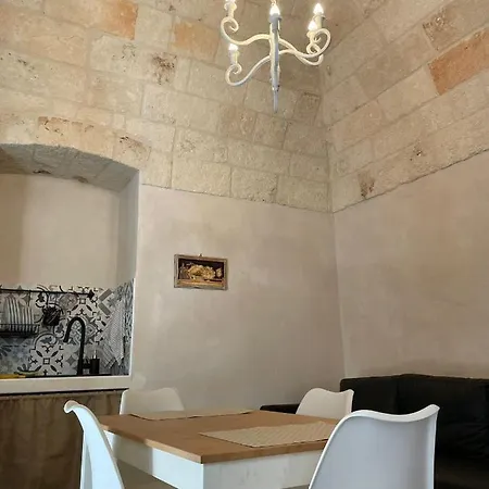 Apartment 1 Monopoli
